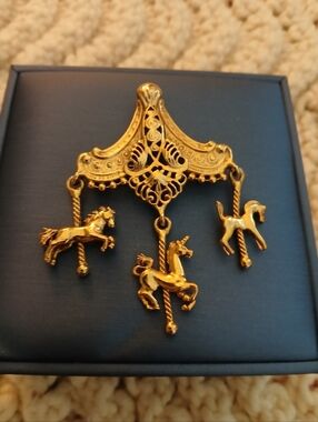 Vintage Carousel Brooch Horses &  Unicorn Stunning